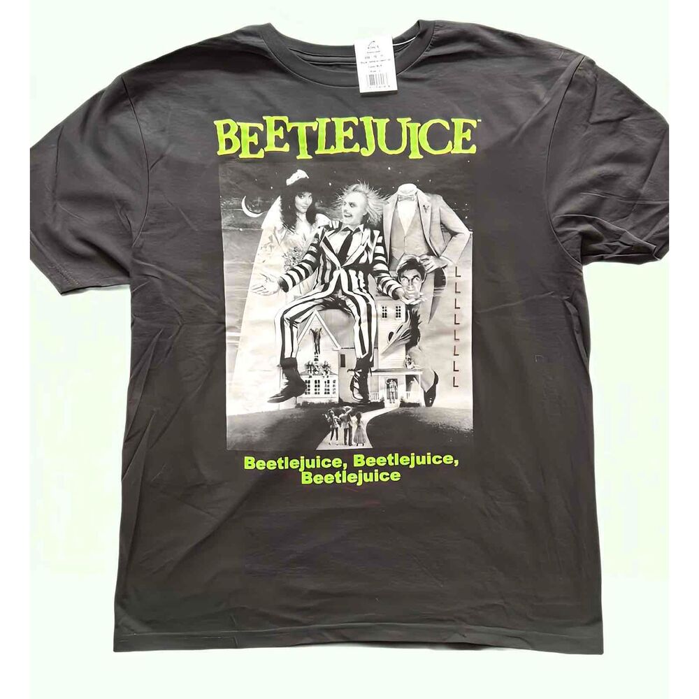 Beetlejuice Vintage Strange and Unusual B&W Movie poster T-Shirt. Size Large